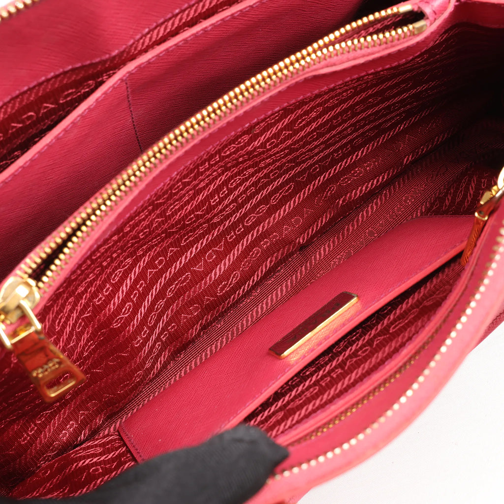 Prada Promenade Saffiano Lux Leather 2Way Handbag in Pink BL0837