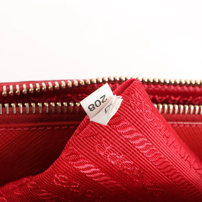 Prada Galleria Saffiano Lux Leder 2-Wege-Handtasche in Rot