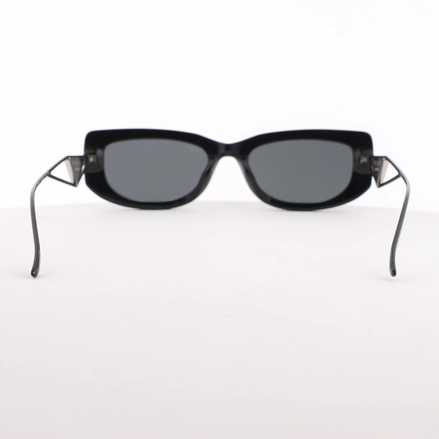 Lunettes de soleil Prada noires PR 14YS