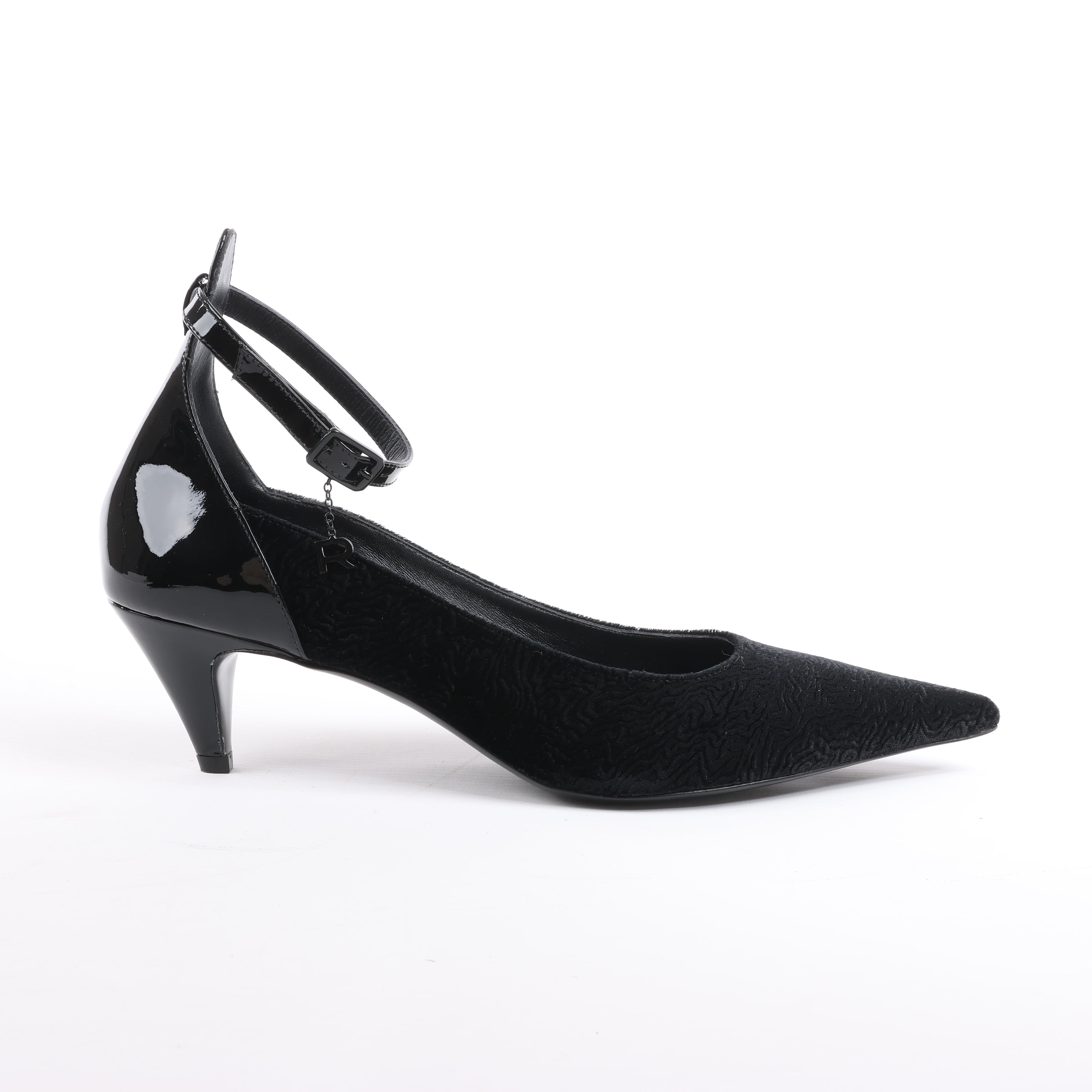 ROCHAS Velvet and Patent Leather Pumps in Black, Size 37 EU