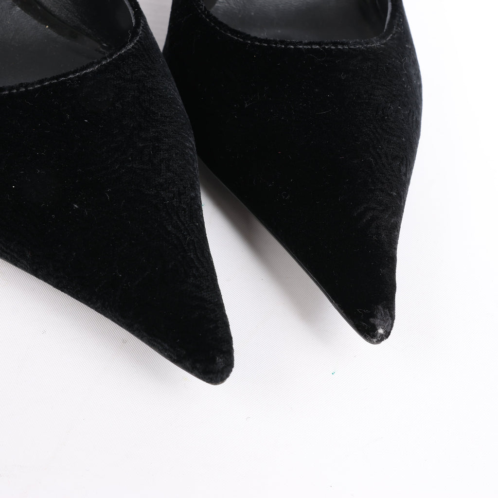 ROCHAS Velvet and Patent Leather Pumps in Black, Size 37 EU