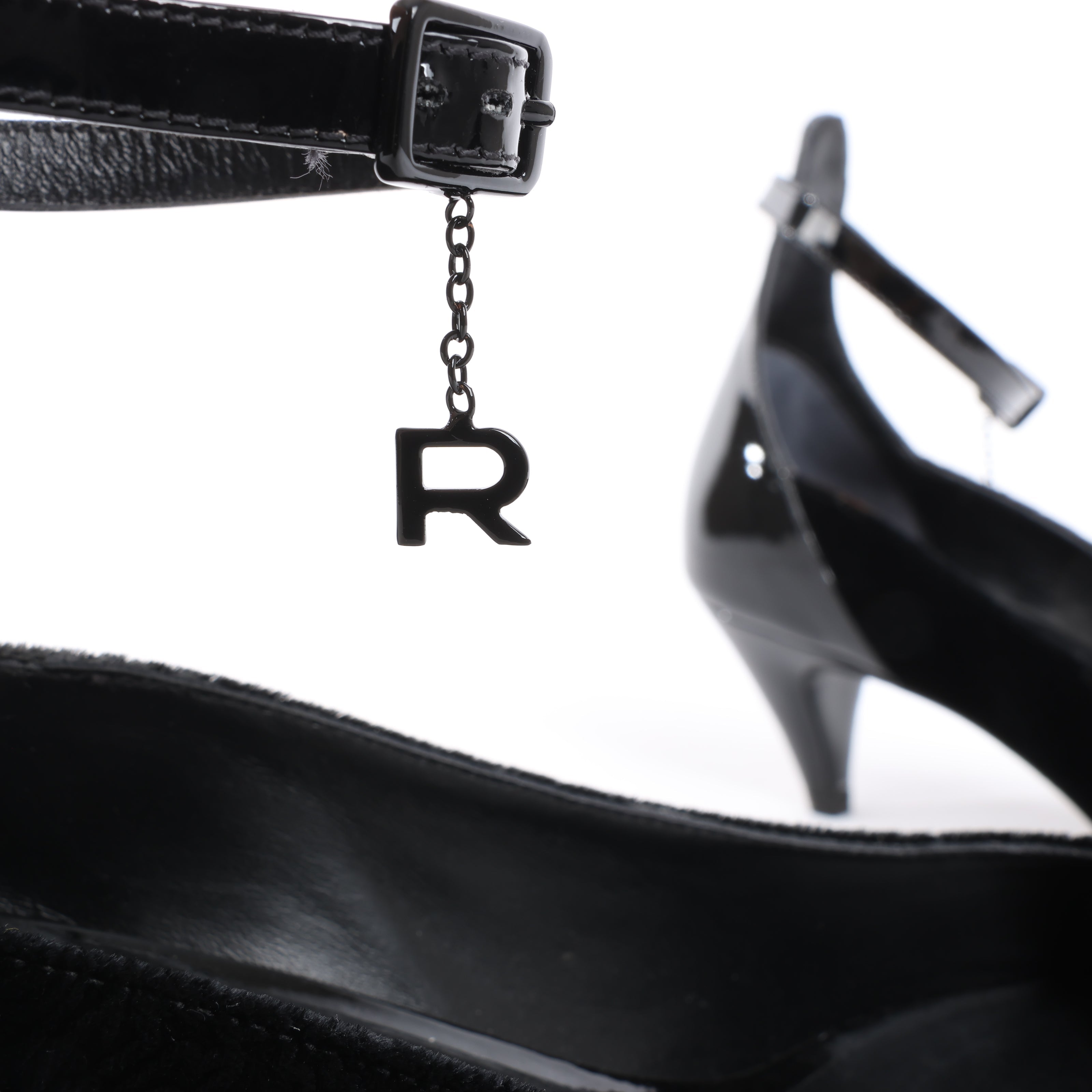 ROCHAS Velvet and Patent Leather Pumps in Black, Size 37 EU