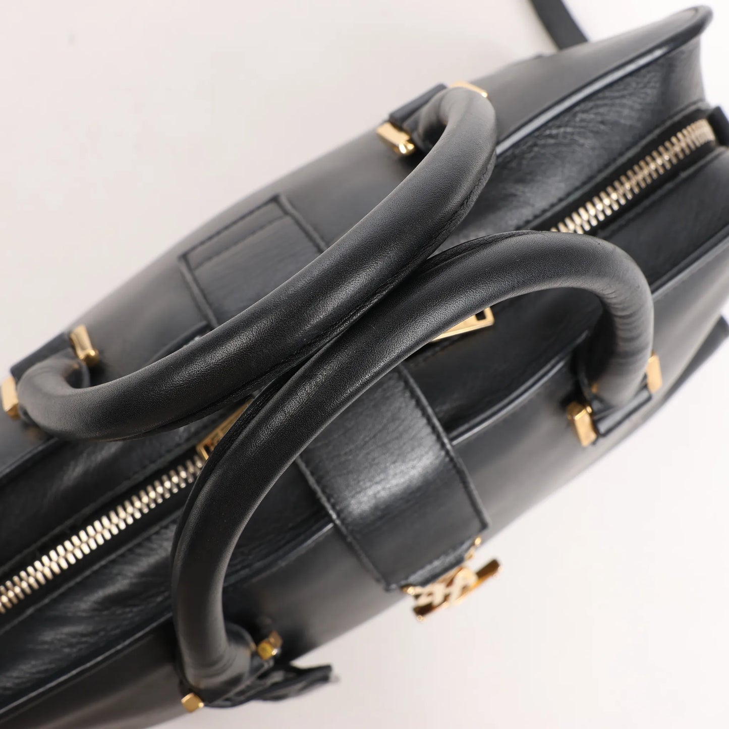 Saint Laurent Paris Monogram Cabas Leather 2Way Handbag in Black