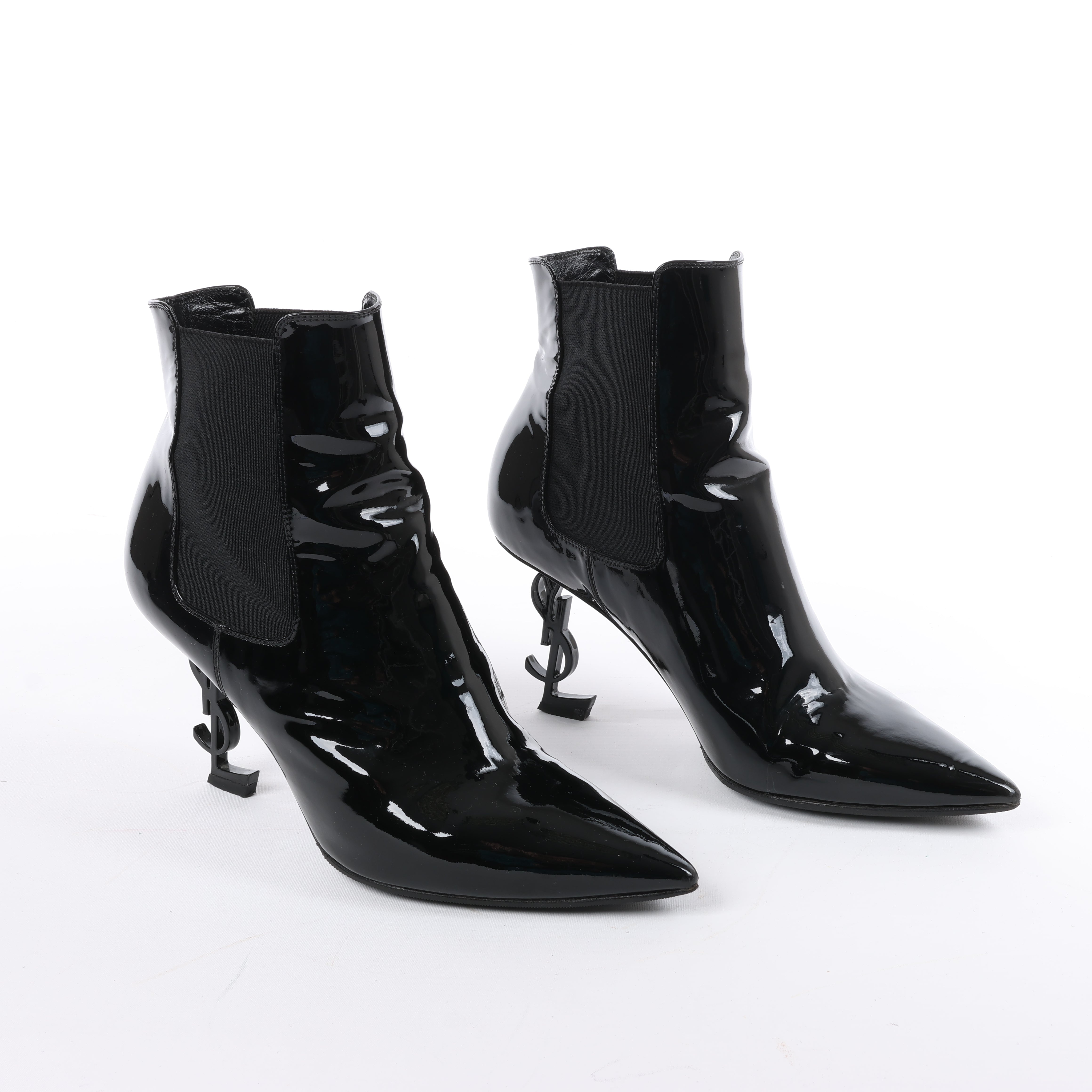 Saint Laurent Paris Opium Patent leather Ankle Boots in Black