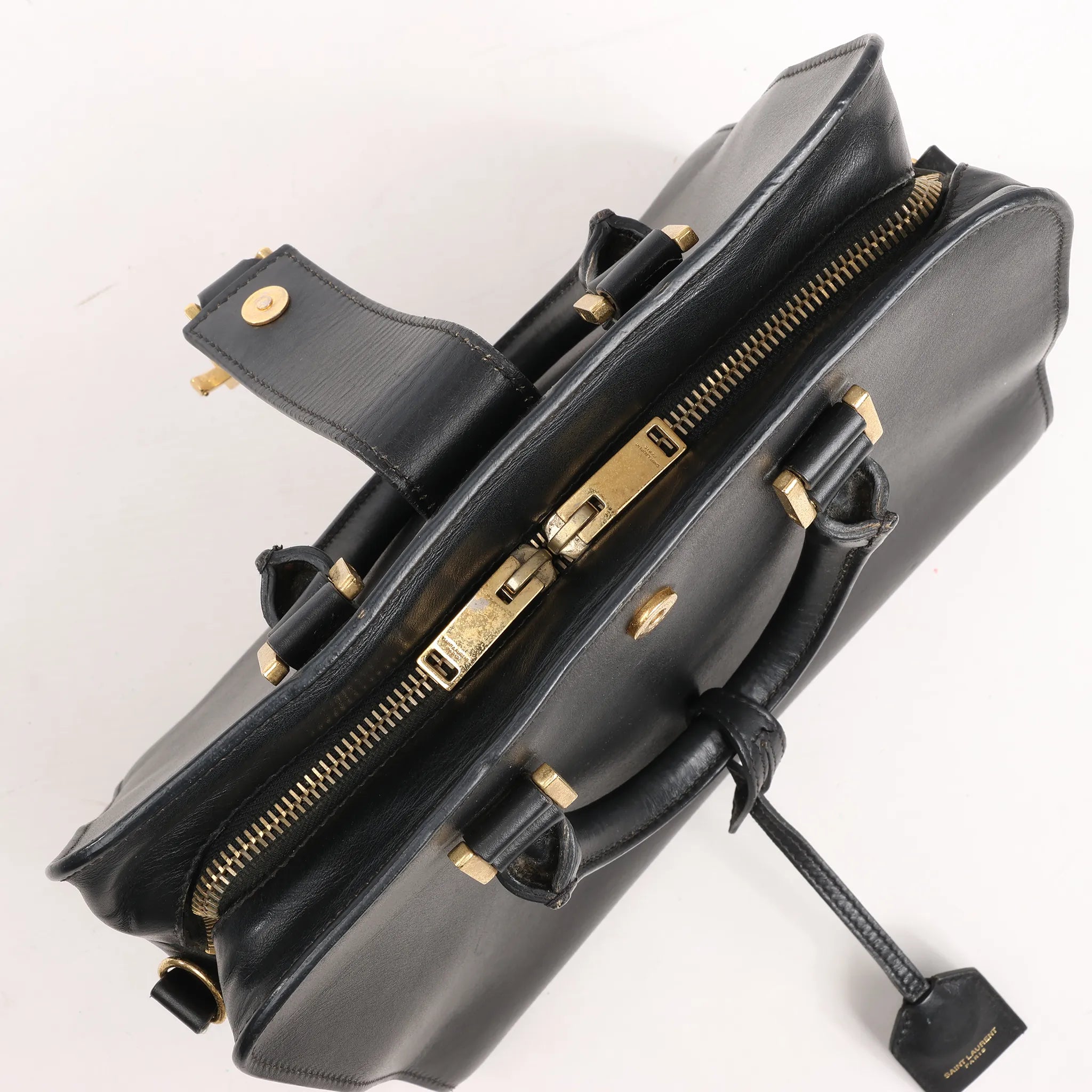 Saint Laurent Paris Baby Cabas Leather Handbag in Black 472466