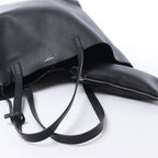 Saint Laurent Paris Shopping Leather Shoulder Bag in Black 683655