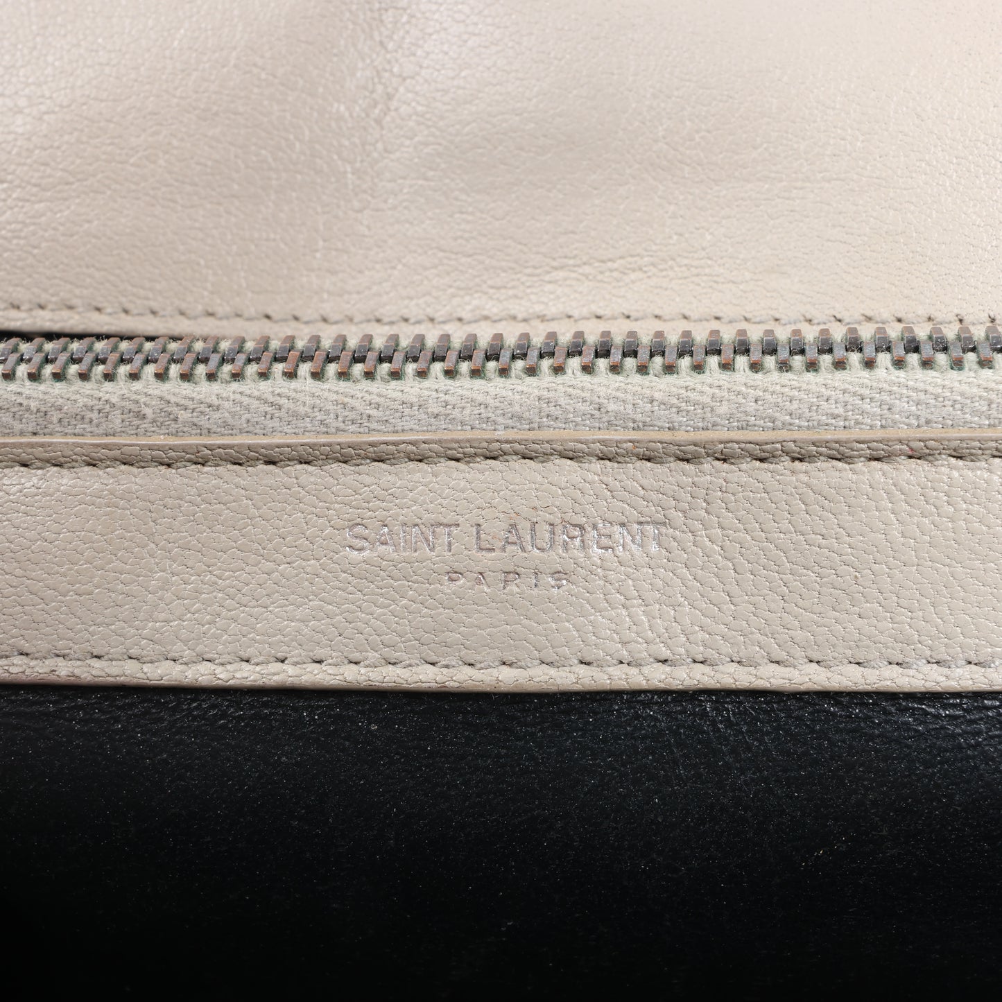 Sac bandoulière chaîne en cuir Saint Laurent Paris College, gris 392738