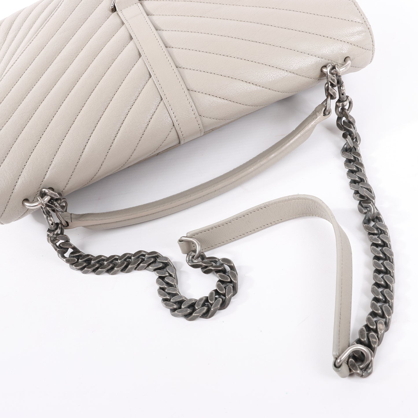 Sac bandoulière chaîne en cuir Saint Laurent Paris College, gris 392738