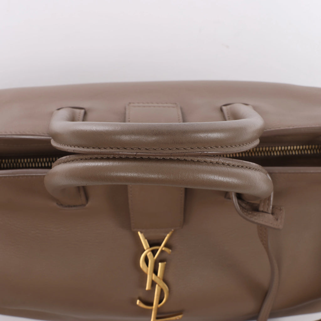 Bolso de mano Saint Laurent Paris Downtown Cabas de piel y ante en beige 635346