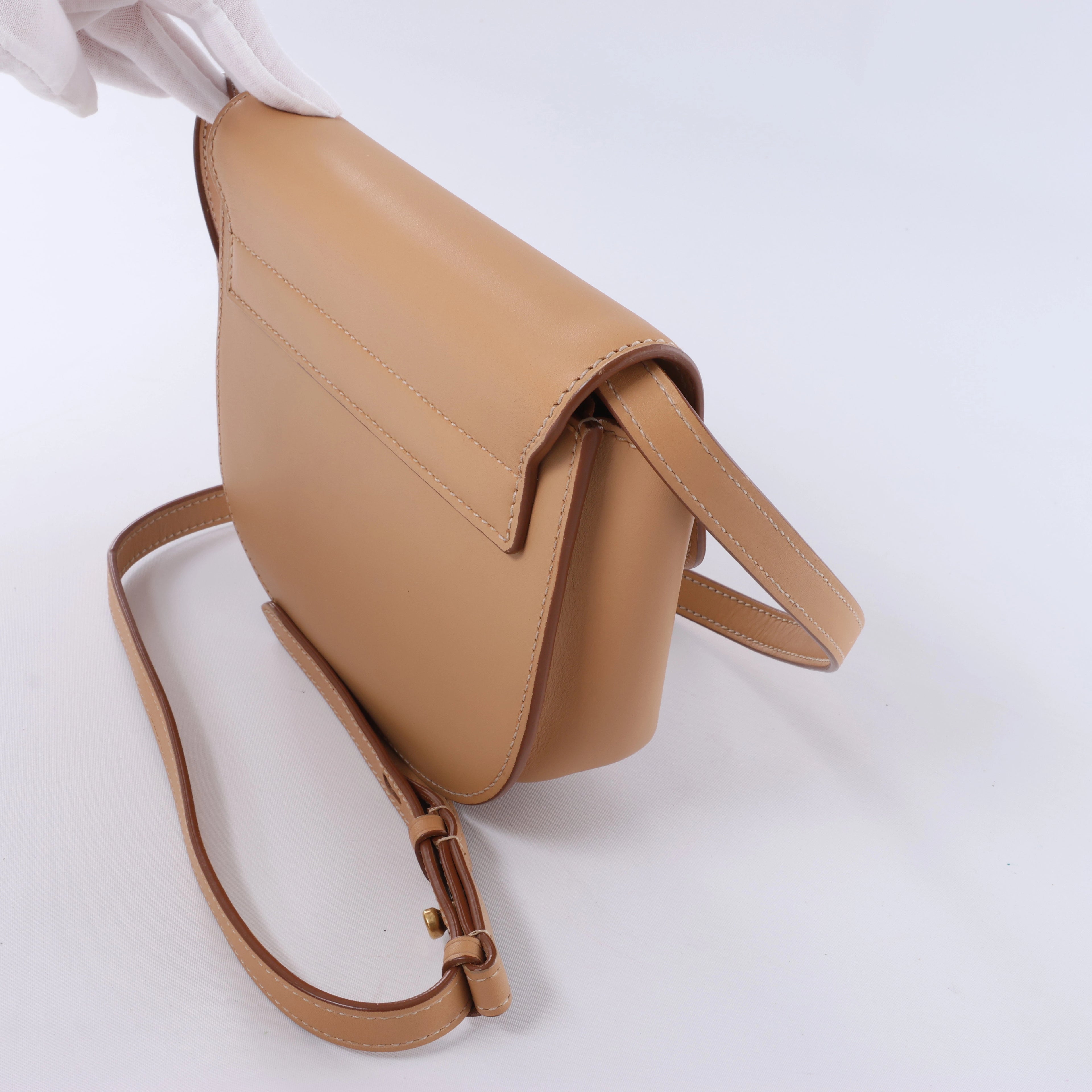 Saint Laurent Paris Kaia Leather Shoulder bag in Beige