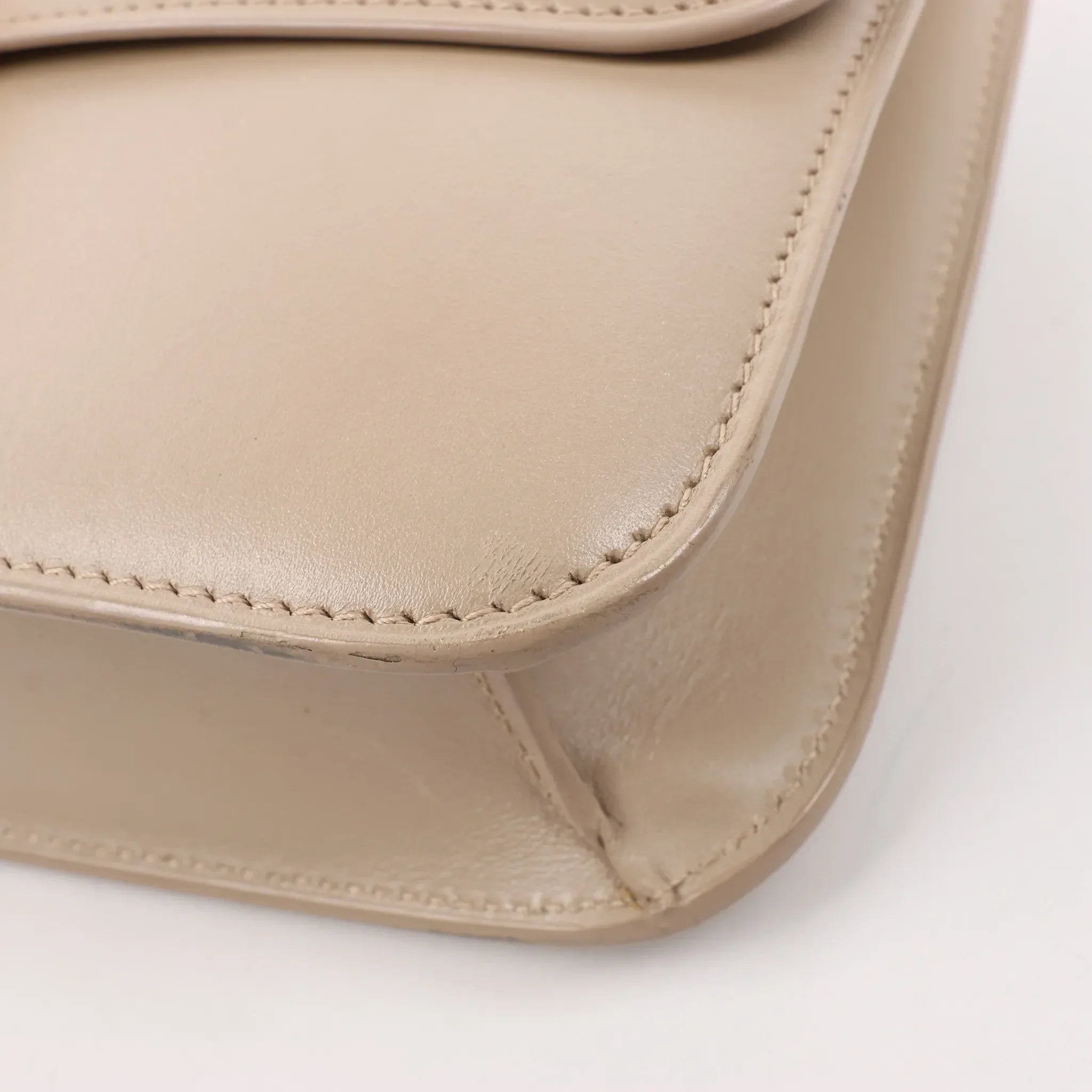 Saint Laurent Paris Carre Leather Shoulder bag in Beige 633214