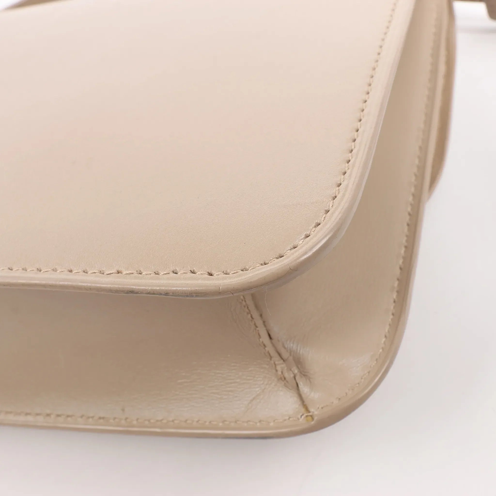 Saint Laurent Paris Carre Leather Shoulder bag in Beige 633214