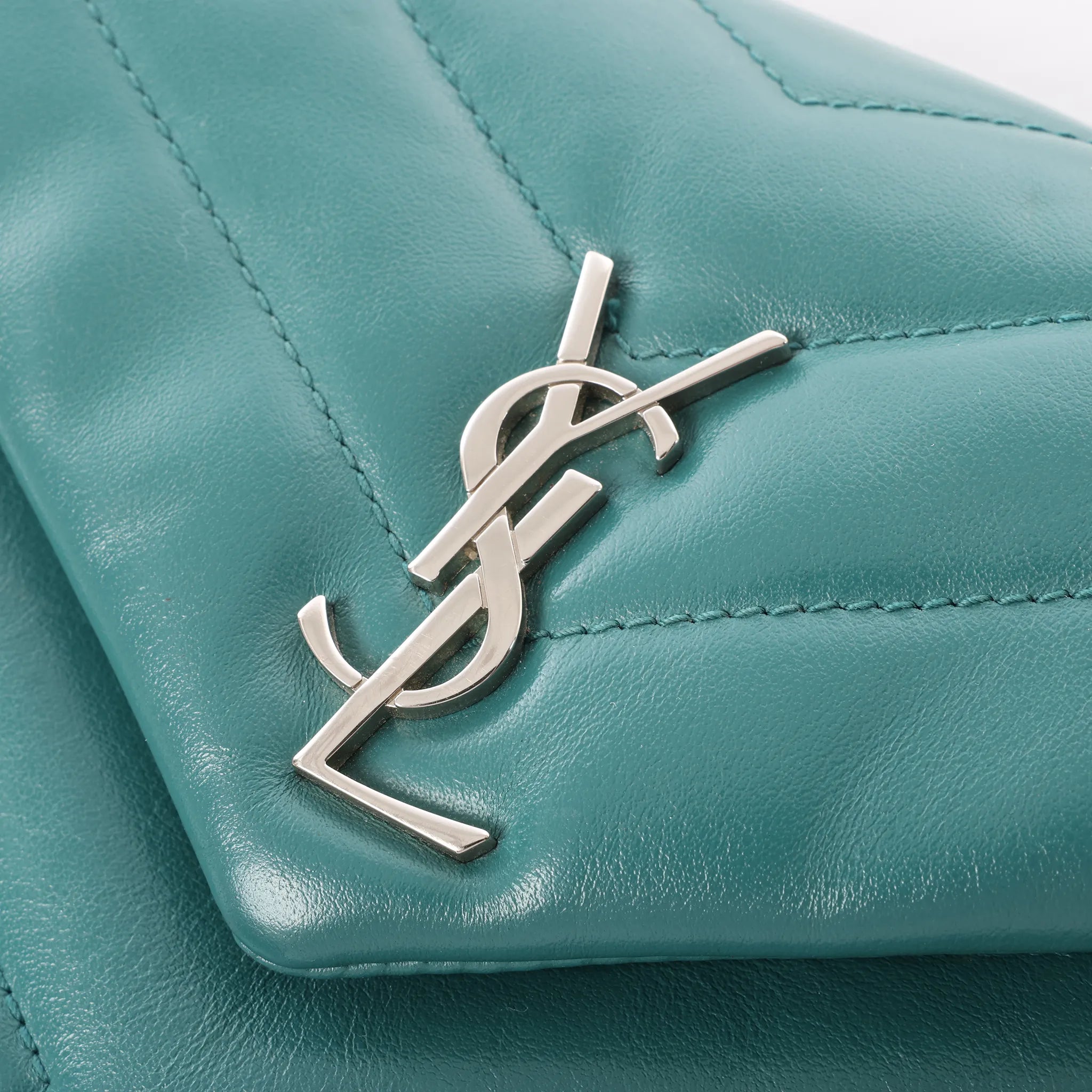 Saint Laurent Paris Loulou Puffer Leather Chain Crossbody Bag in Green 467072
