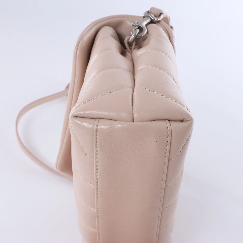 Saint Laurent Paris Loulou Leather Shoulder bag in Pink