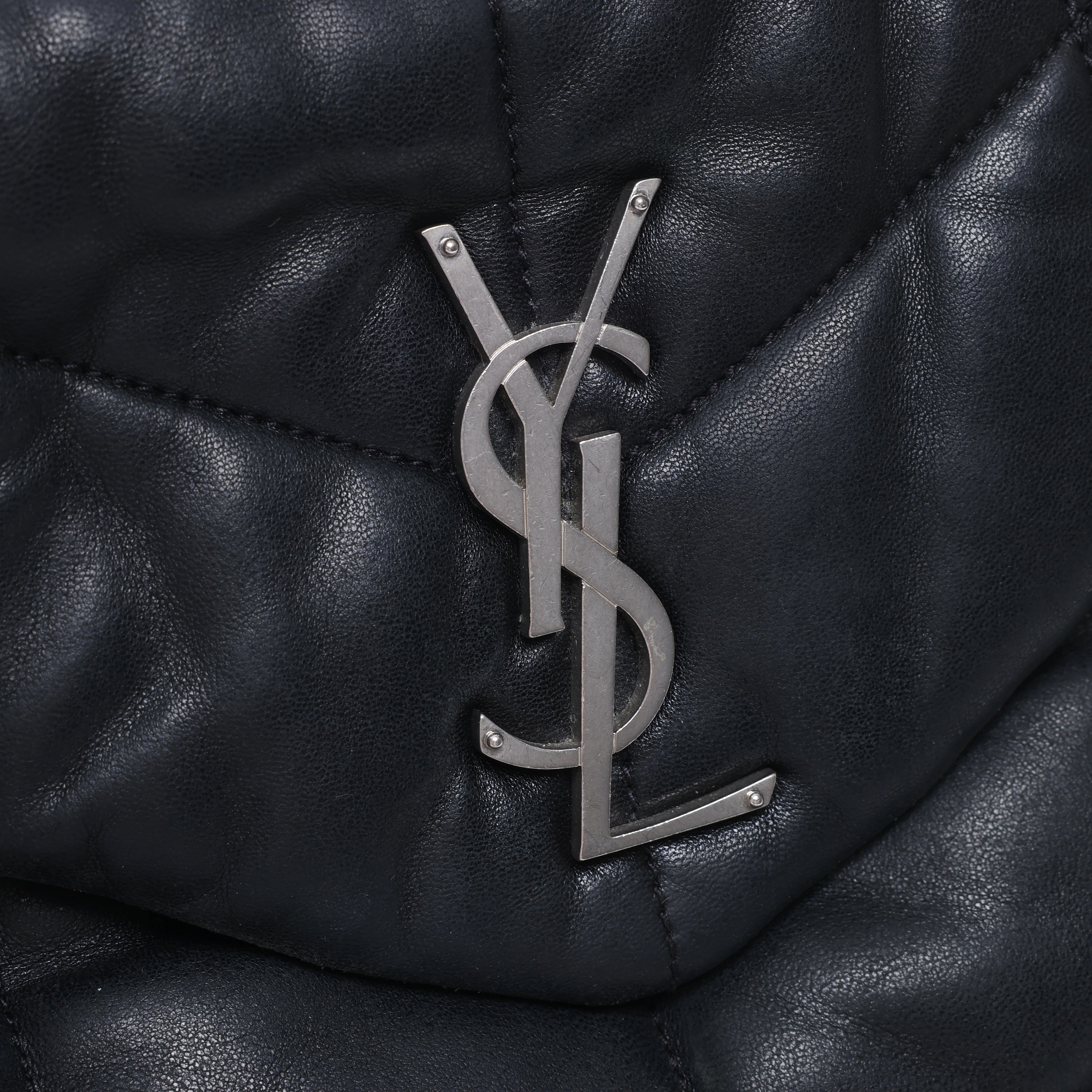 Saint Laurent Paris Loulou Puffer Leather Chain Shoulder Bag in Black 577476