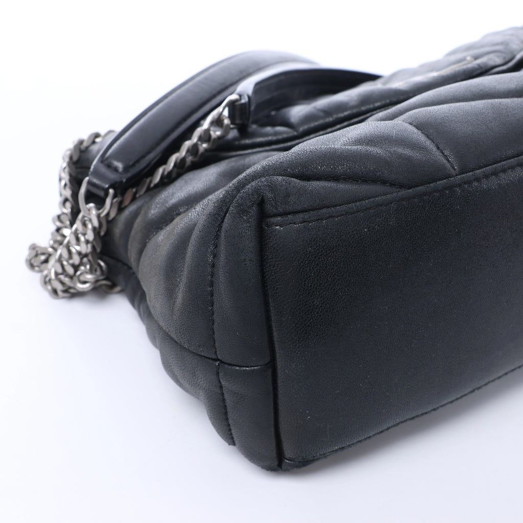 Saint Laurent Paris Loulou Puffer Leather Chain Shoulder Bag in Black 577476