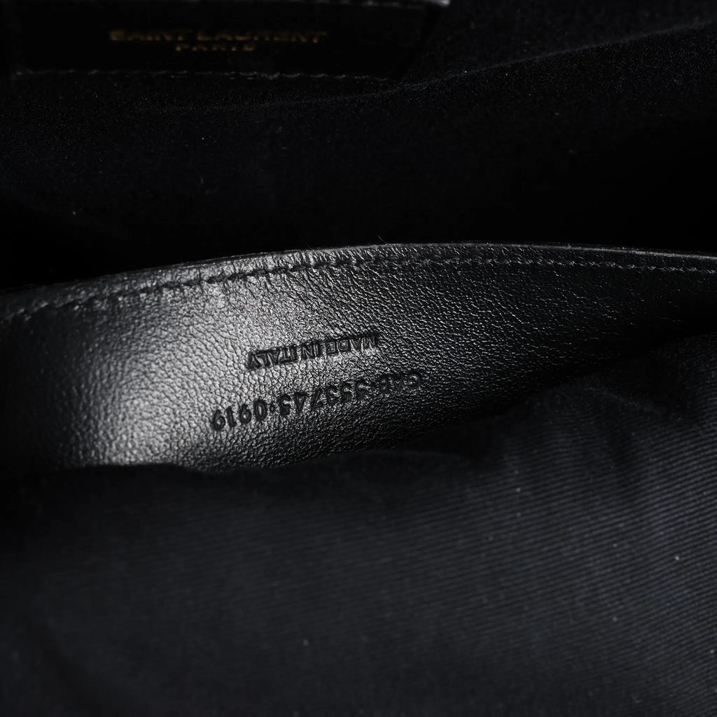 Saint Laurent Paris Manhattan Leather Shoulder bag in Black 553745