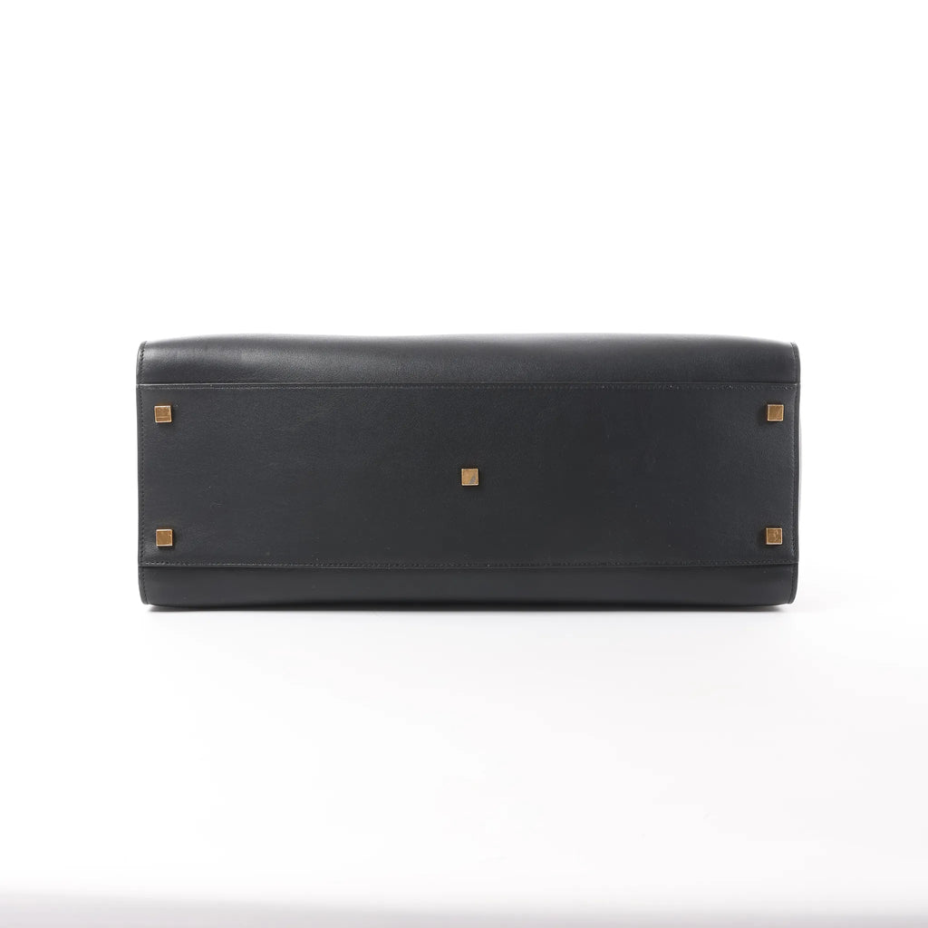 Saint Laurent Paris Manhattan Leather Shoulder bag in Black 553745
