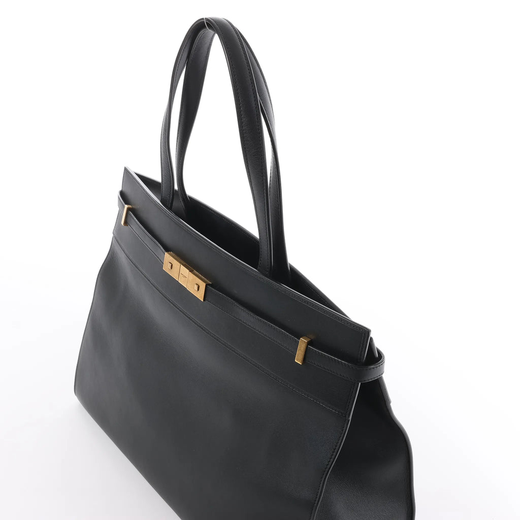 Saint Laurent Paris Manhattan Leather Shoulder bag in Black 553745