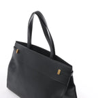Saint Laurent Paris Manhattan Leather Shoulder bag in Black 553745