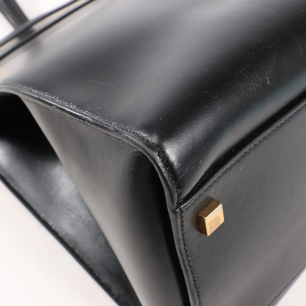 Saint Laurent Paris Manhattan Leather Shoulder bag in Black 553745