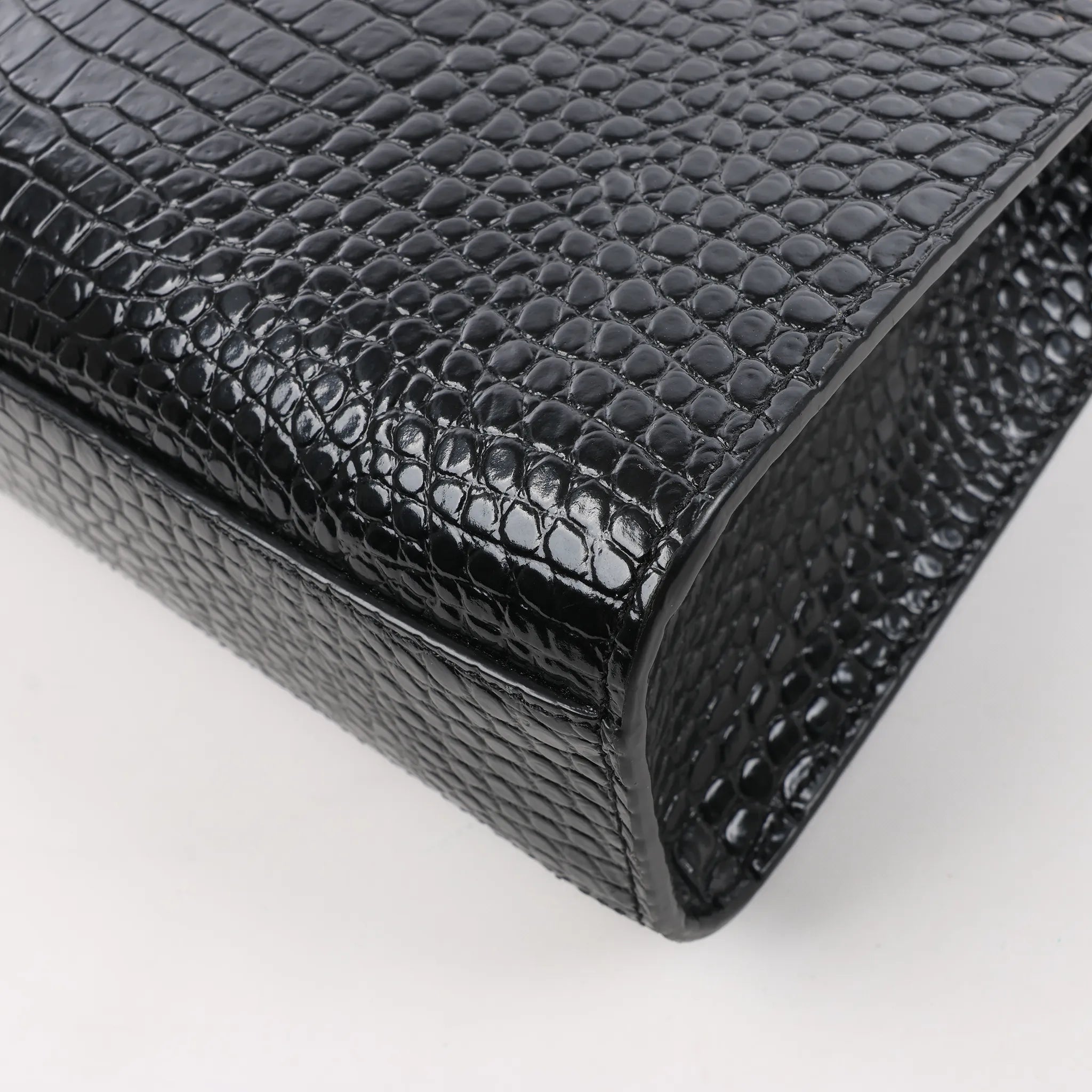 Saint Laurent Paris Manhattan Mock Croc Shoulder bag in Black 579271