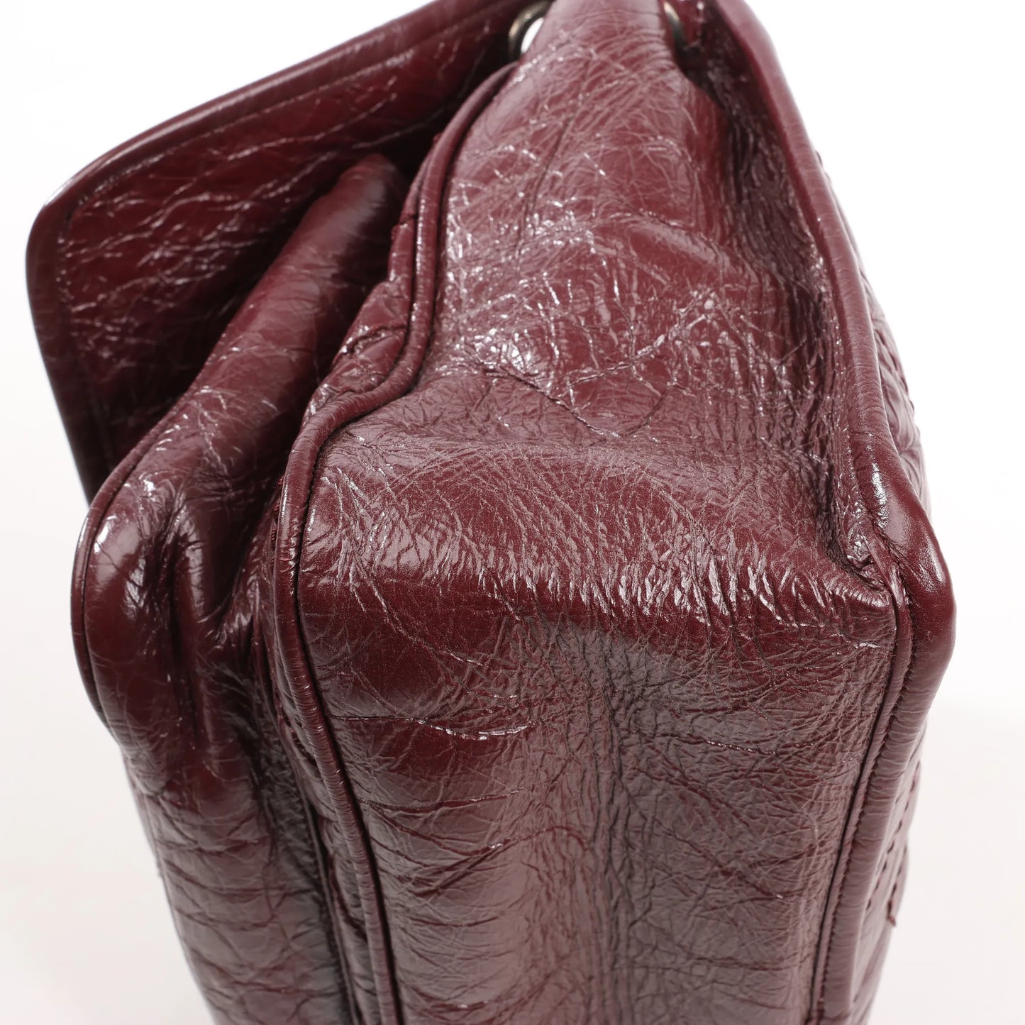 Sac à bandoulière Saint Laurent Paris Niki en cuir bordeaux avec chaîne 498894