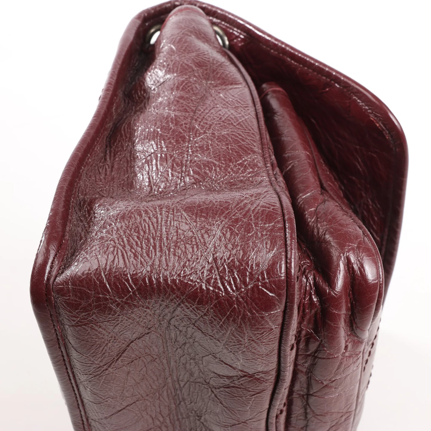 Sac à bandoulière Saint Laurent Paris Niki en cuir bordeaux avec chaîne 498894