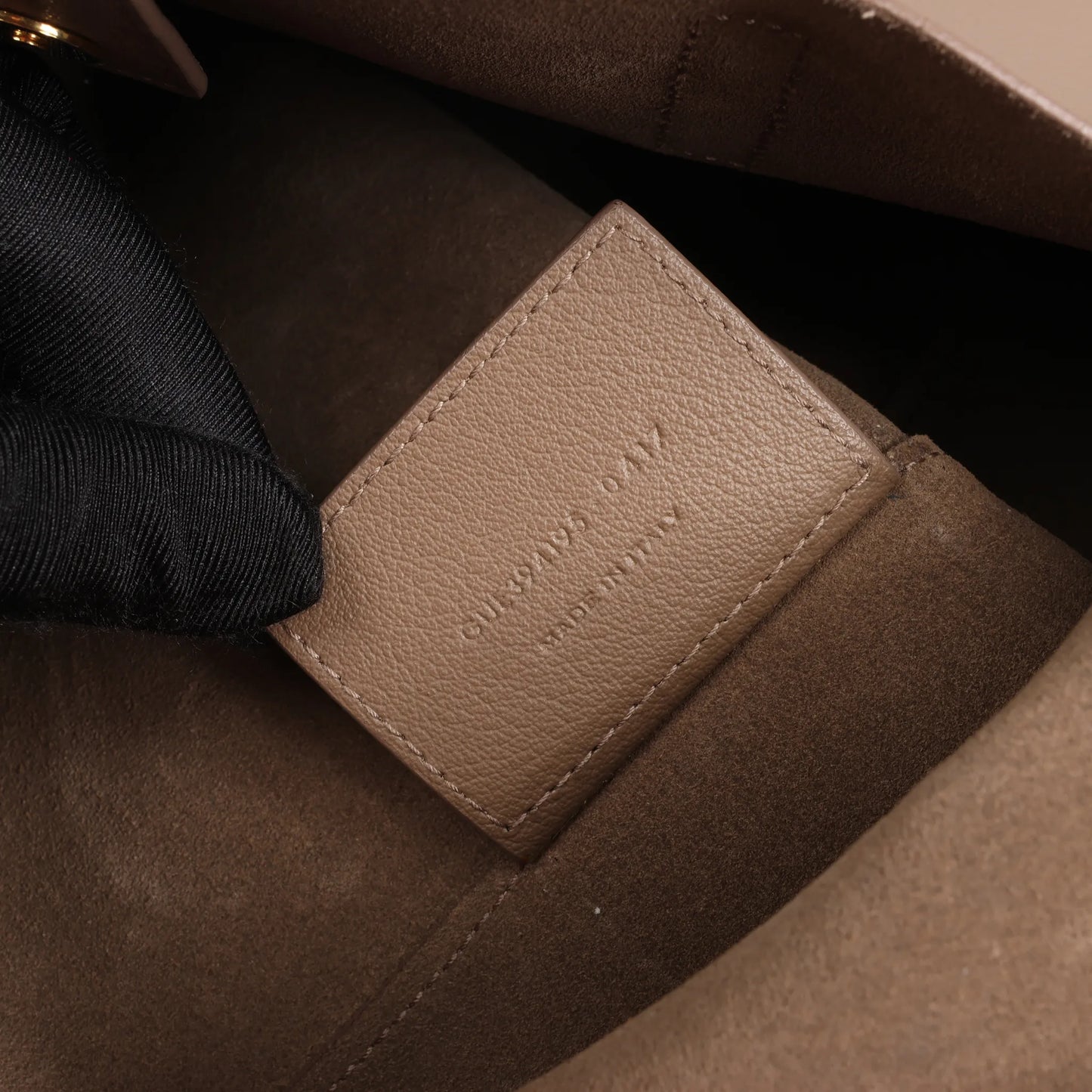 Saint Laurent Paris Shopping Leather Shoulder Bag in Beige 394195