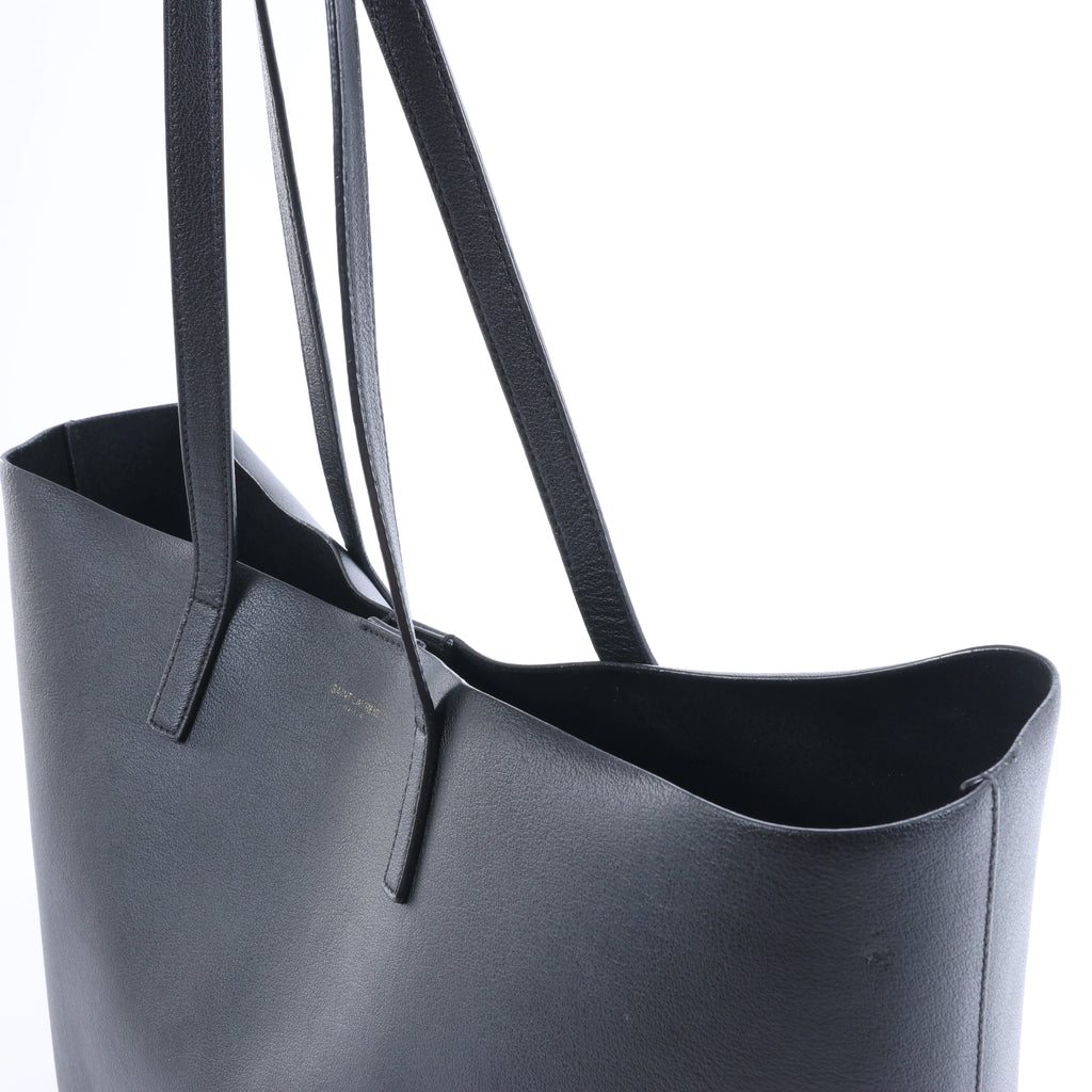 Saint Laurent Paris Sac Shopping Leather Tote bag in Black