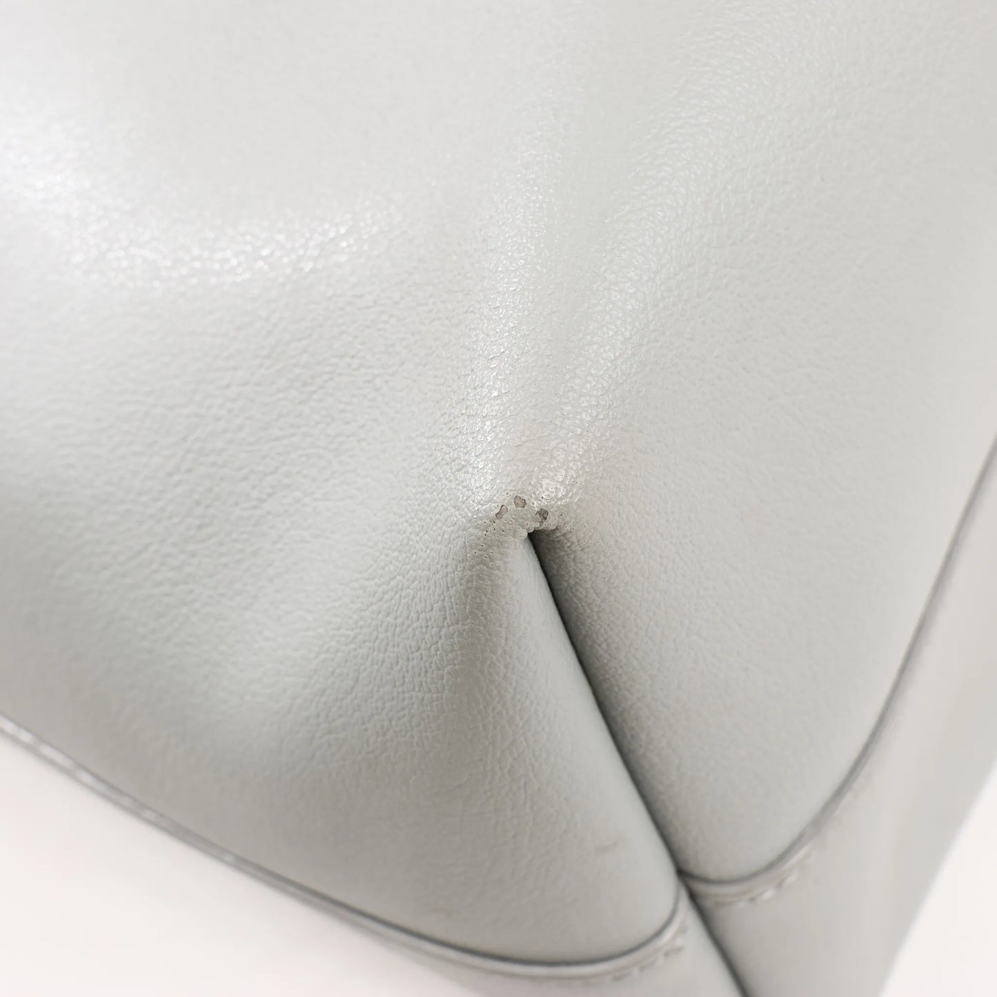 Saint Laurent Paris Shopping Leather Shoulder Bag in Gray 600281