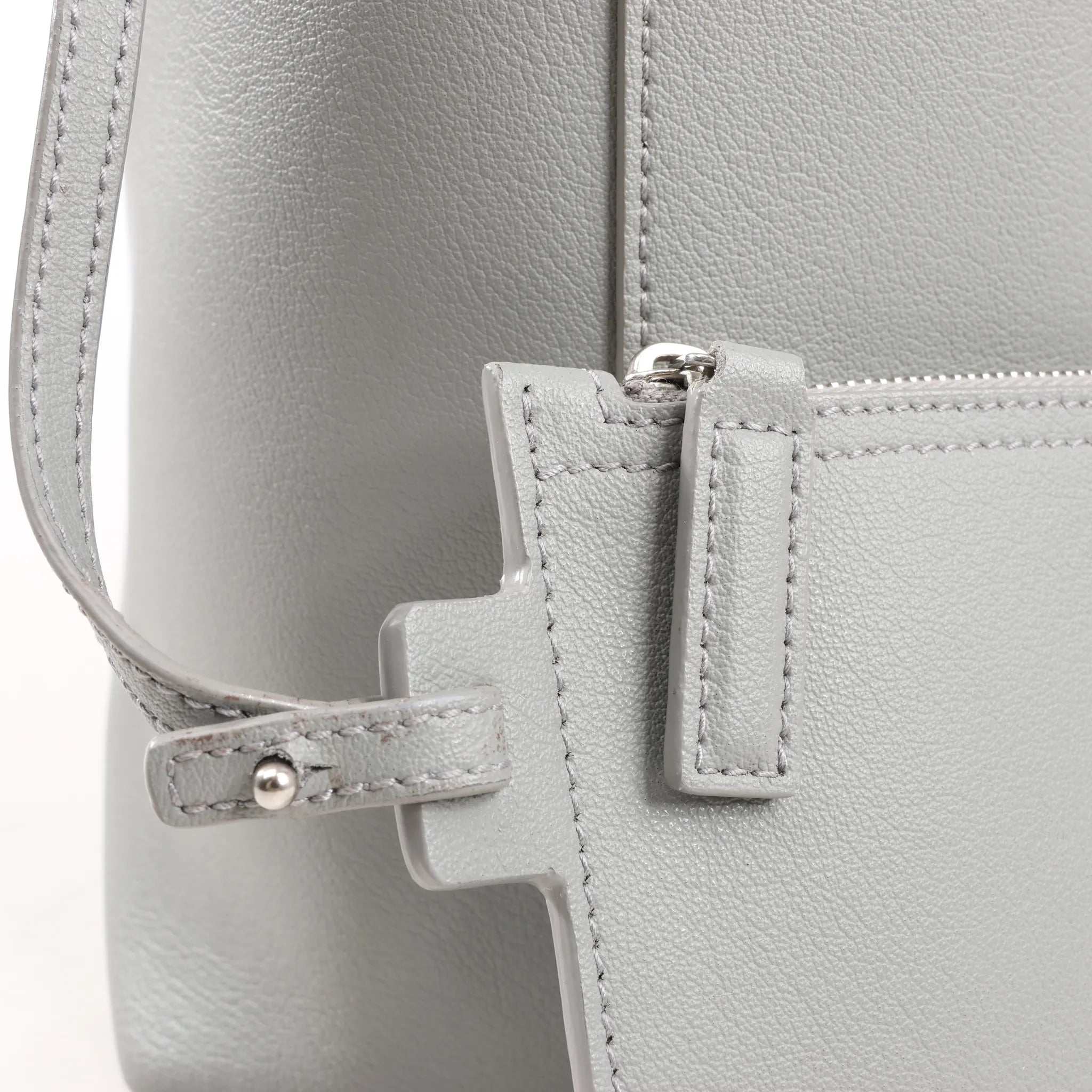Saint Laurent Paris Shopping Leather Shoulder Bag in Gray 600281