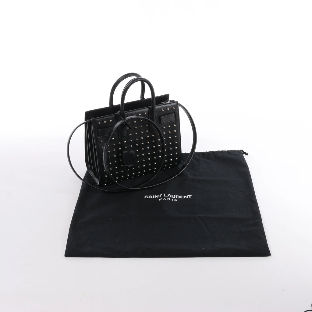 Bolso de mano de piel Sac de Jour de Saint Laurent Paris en color burdeos 347543