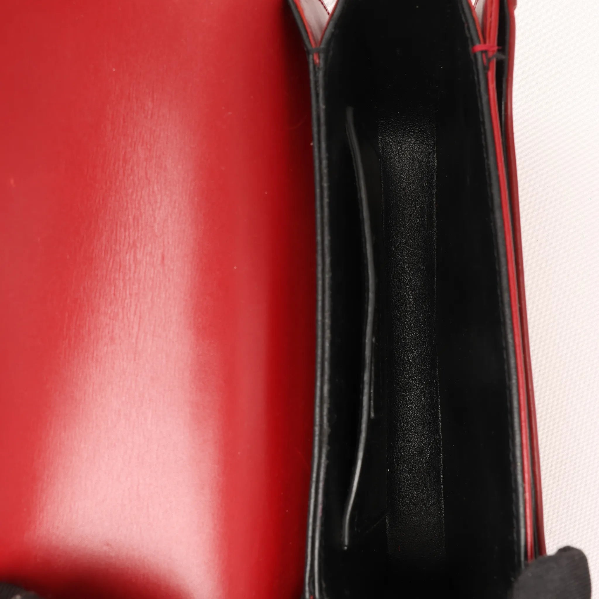Saint Laurent Paris Solferino Leather Crossbody bag in Red 634306