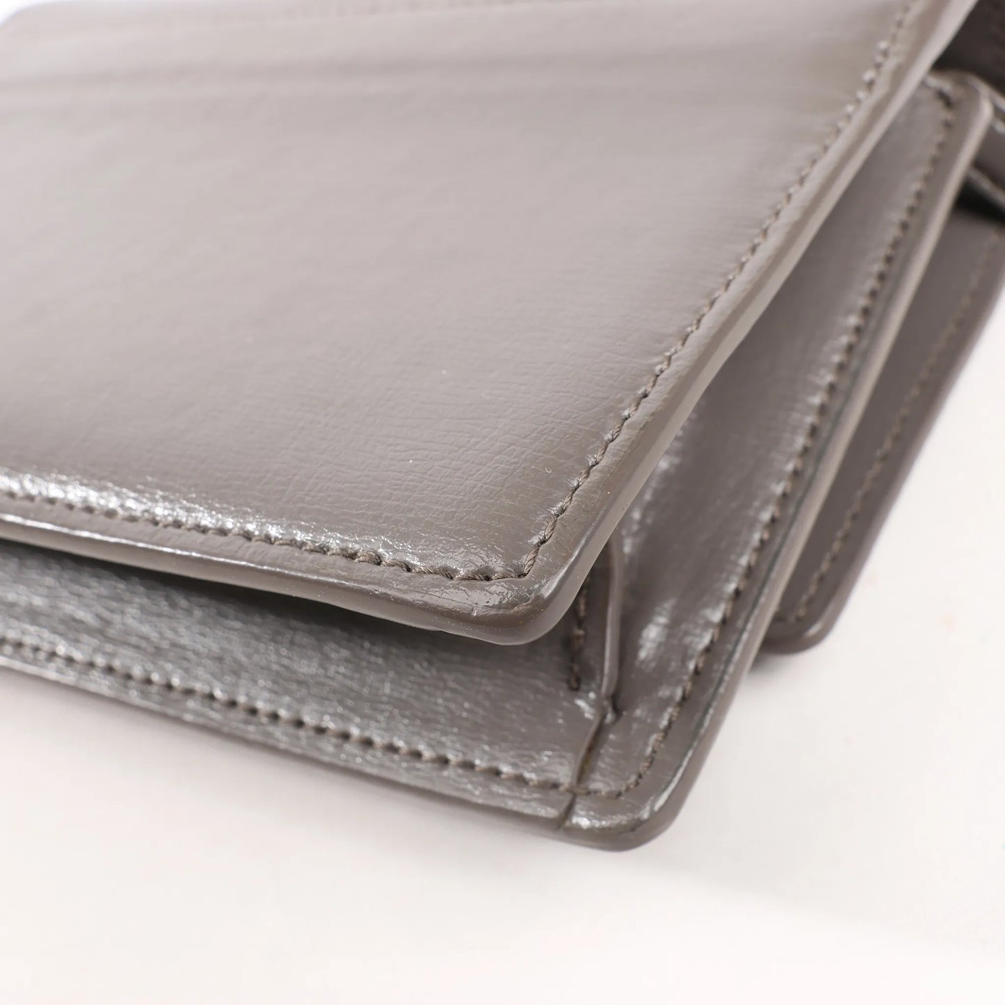 Sac bandoulière Saint Laurent Paris Sunset en cuir gris avec chaîne 452157