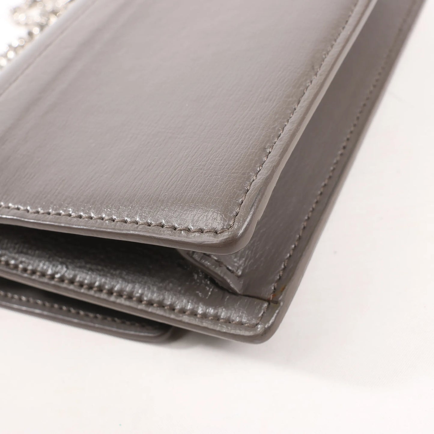 Sac bandoulière Saint Laurent Paris Sunset en cuir gris avec chaîne 452157