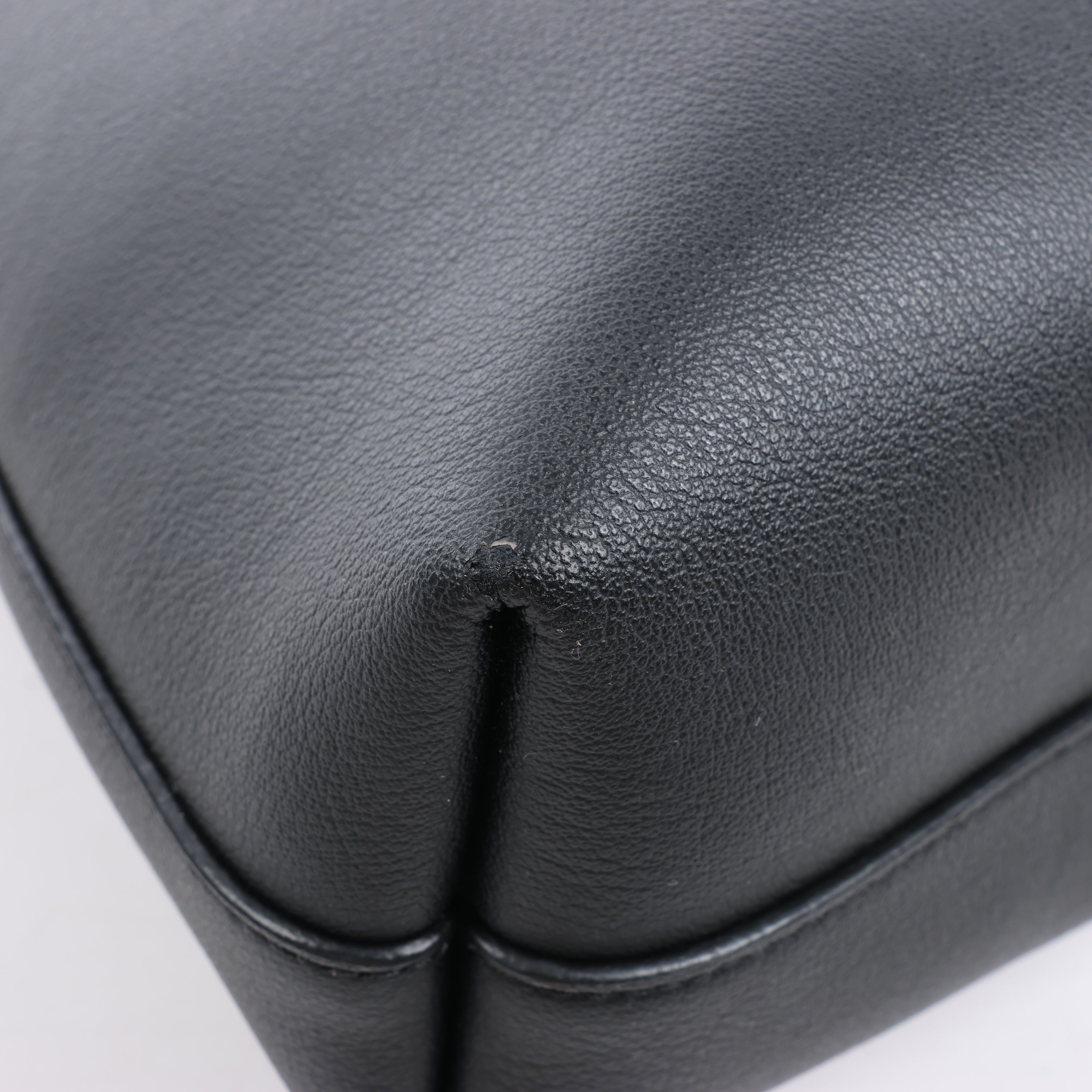 Saint Laurent Paris Toy Shopping Leather 2Way Handbag in Black