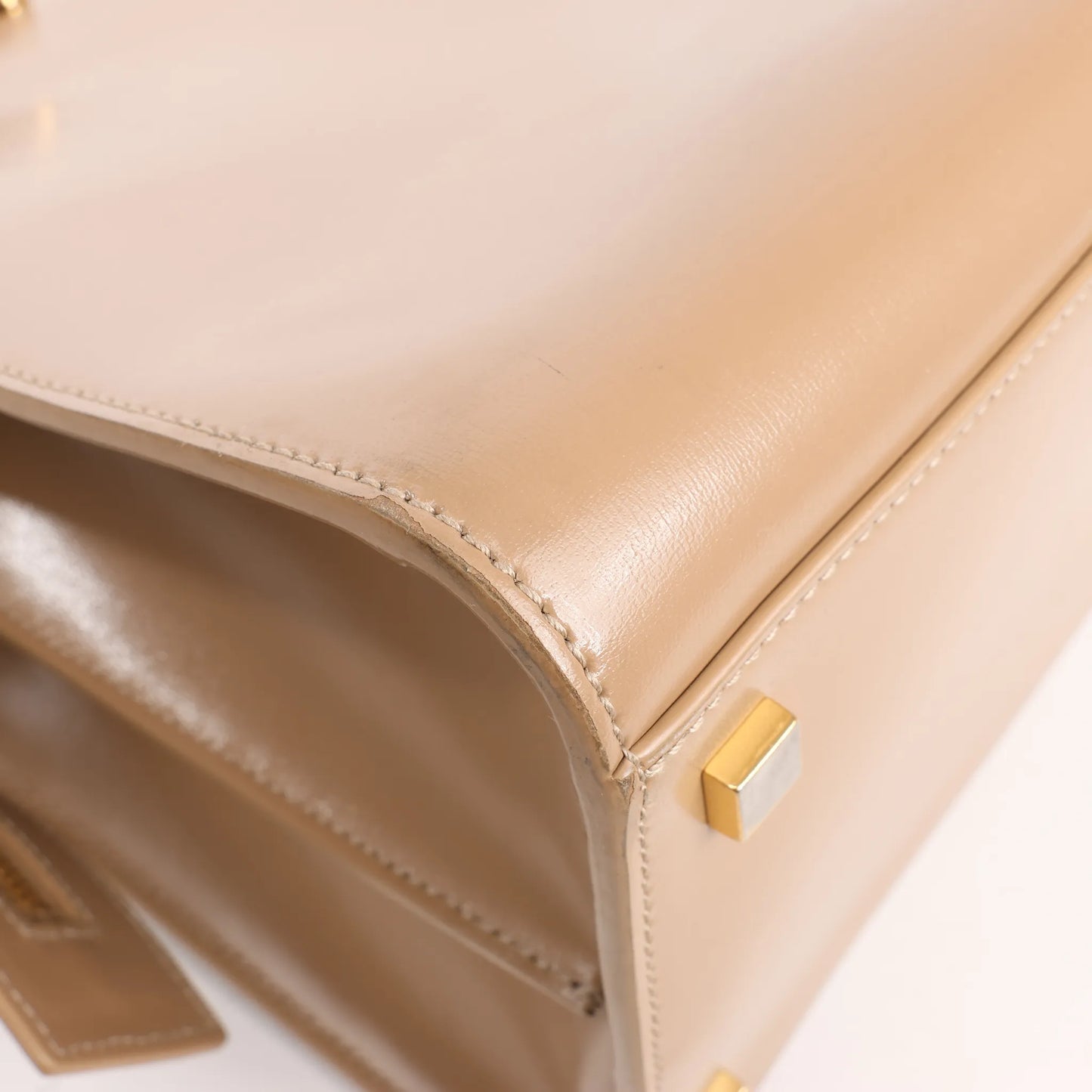 Saint Laurent Paris Uptown Leather Handbag in Beige 557653