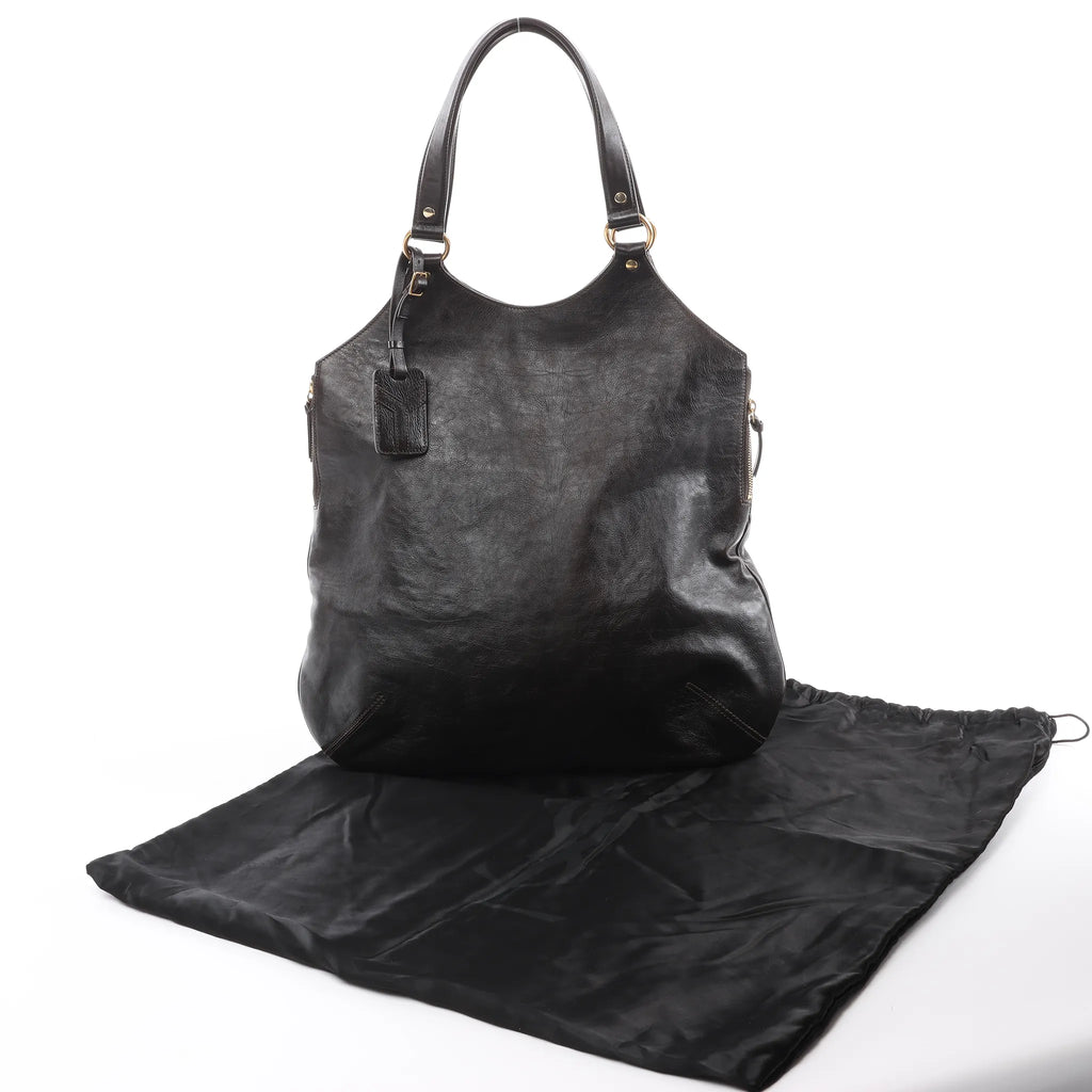 Saint Laurent Paris Tribute Large Leather Shoulder Bag in Brown