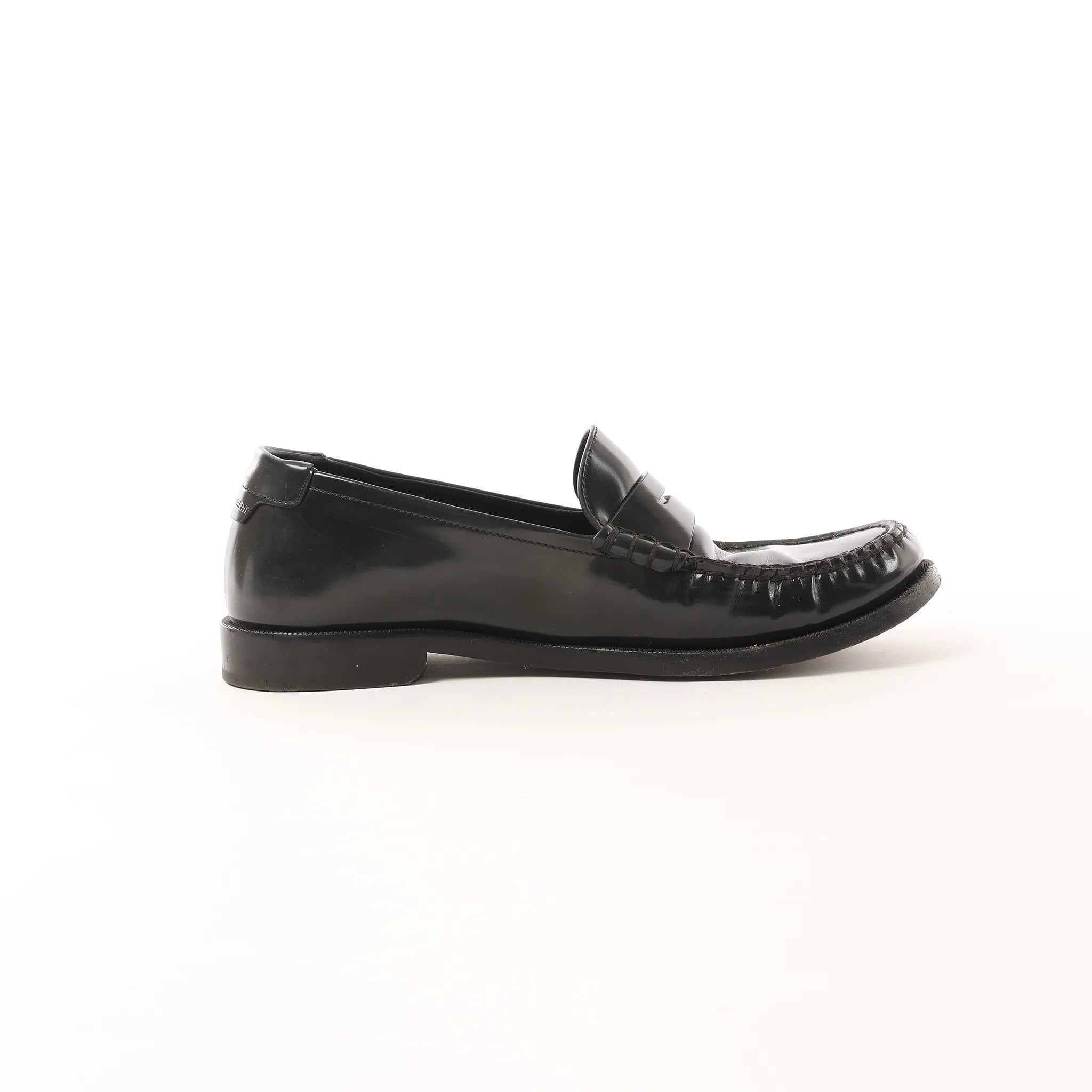 Saint Laurent Paris YSL Monogram Le Loafer Leather in Black, Size 40 EU