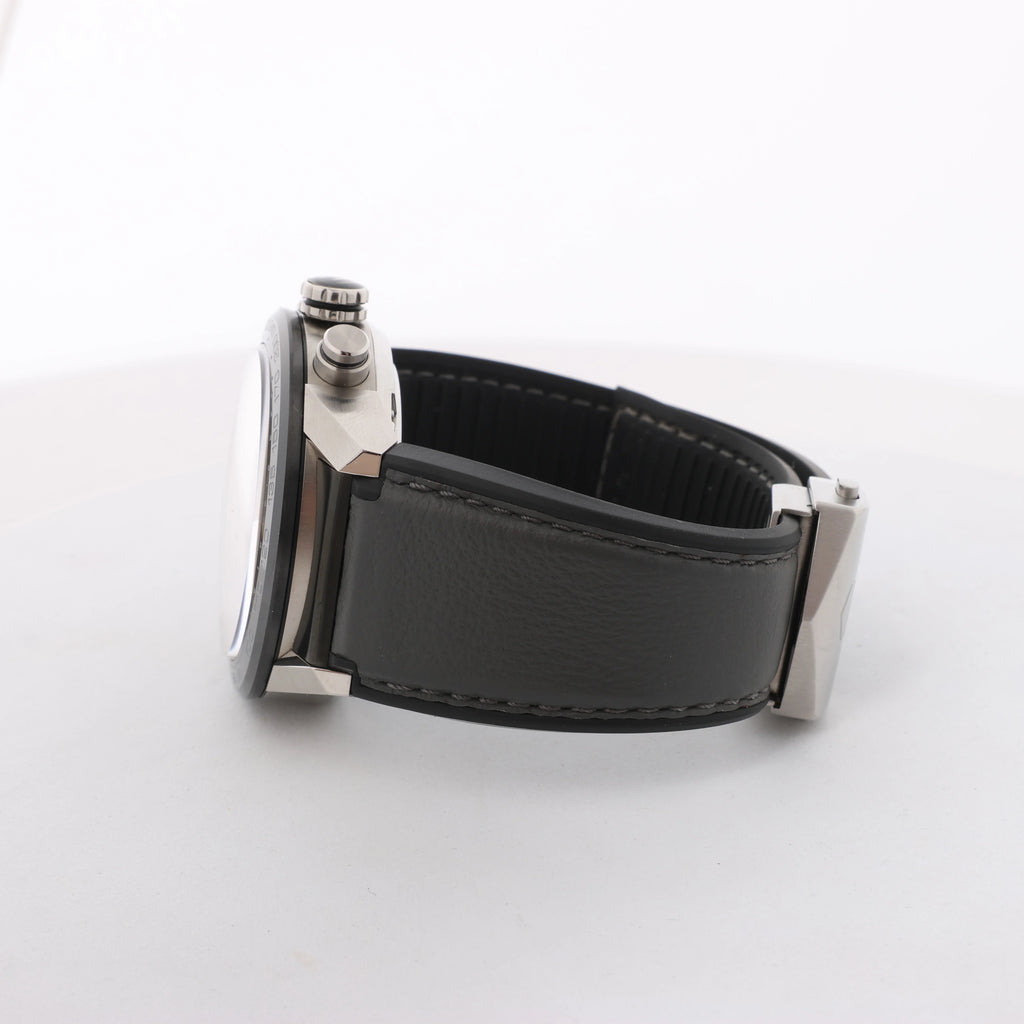 TAG Heuer Carrera Calibre HEUER 01 WZH6827 CAR201W-0 SS & Leather AT Gray-Face