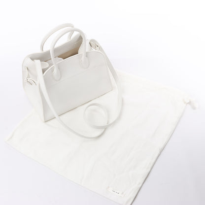Sac à main double usage en cuir souple Margaux 10 de The Row, blanc