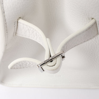 Sac à main double usage en cuir souple Margaux 10 de The Row, blanc