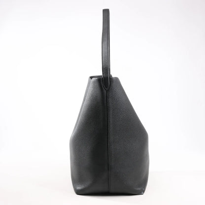 The Row Park Tote Medium Leather Shoulder bag in Black