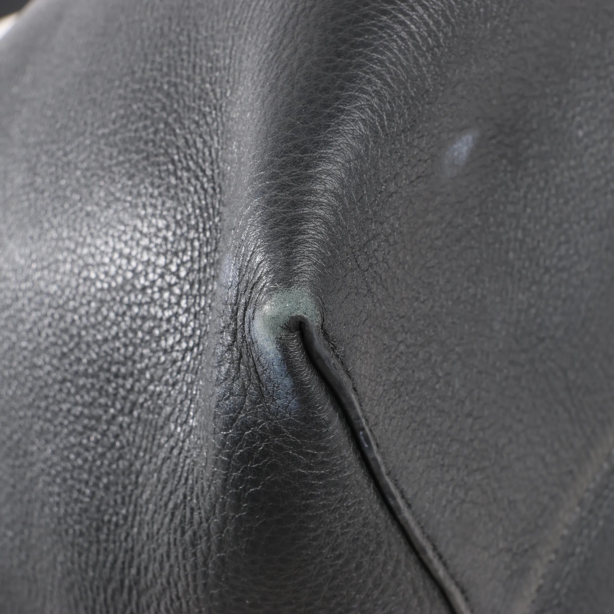 The Row Park Tote Large Leather Shoulder bag in Black
