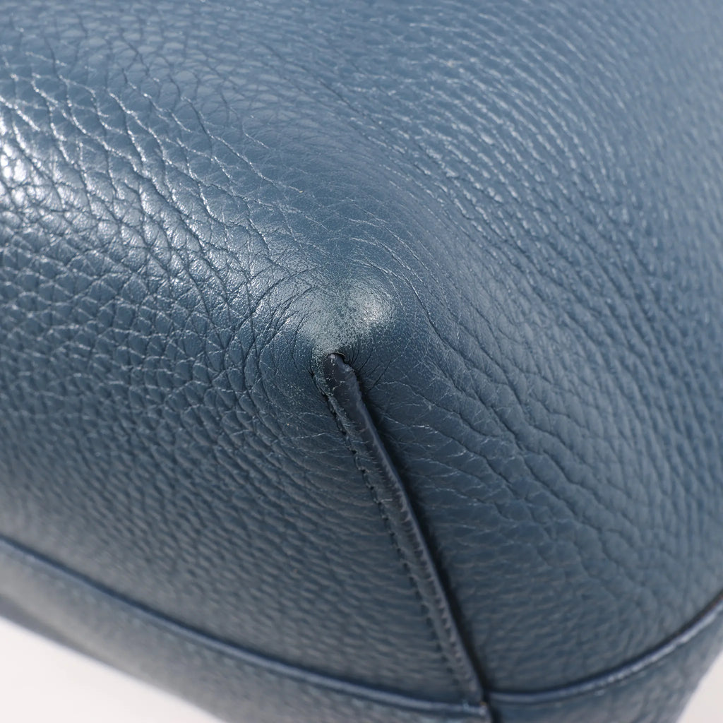 The Row Park Tote Small Leather Shoulder bag in Blue