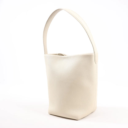 The Row Park Tote Small Leather Shoulder bag in Ecru