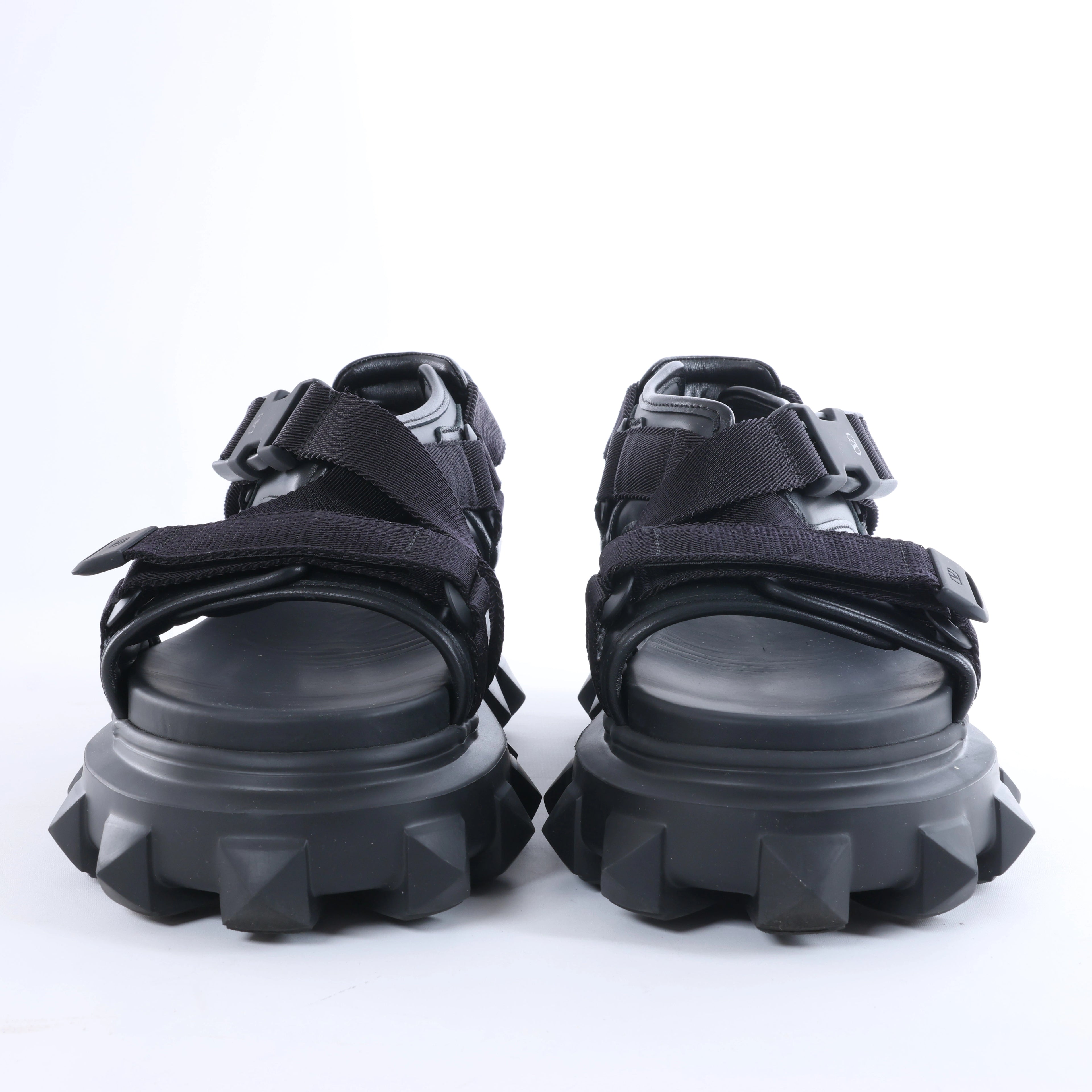 Valentino Garavani Rockstuds Leather x Fabric Sandals in Black TXF42Y2, Size EU 42