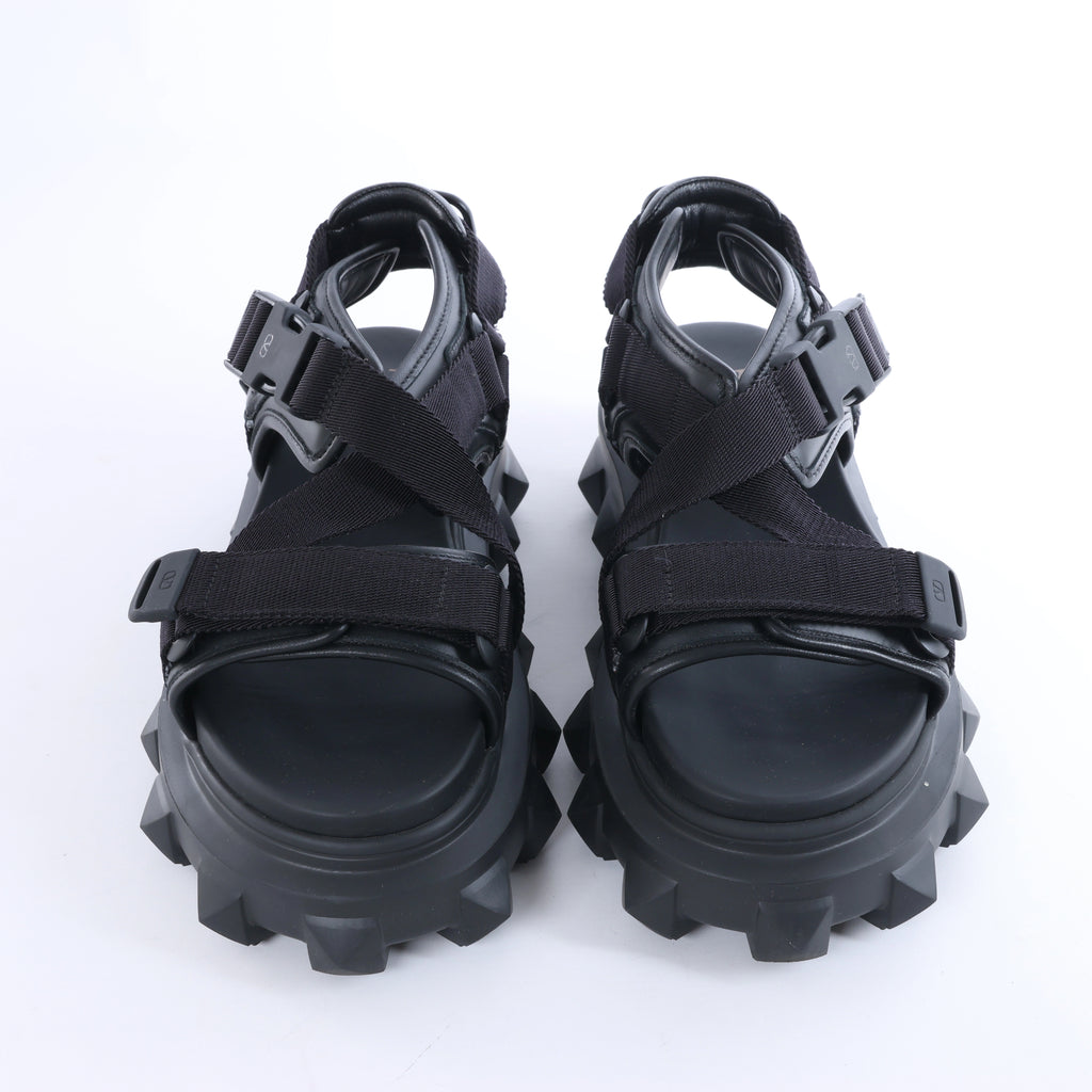 Valentino Garavani Rockstuds Leather x Fabric Sandals in Black TXF42Y2, Size EU 42