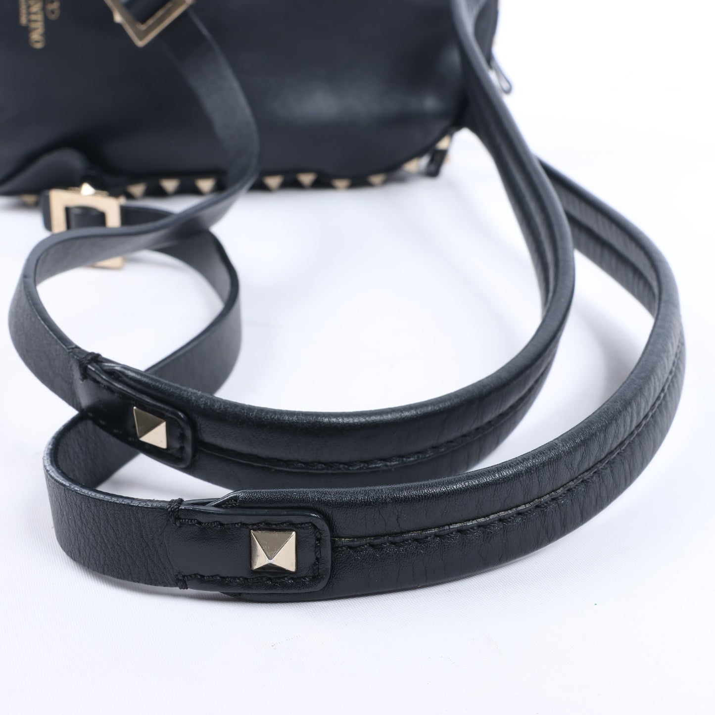 Valentino Garavani Rockstud Leather Backpack in Black